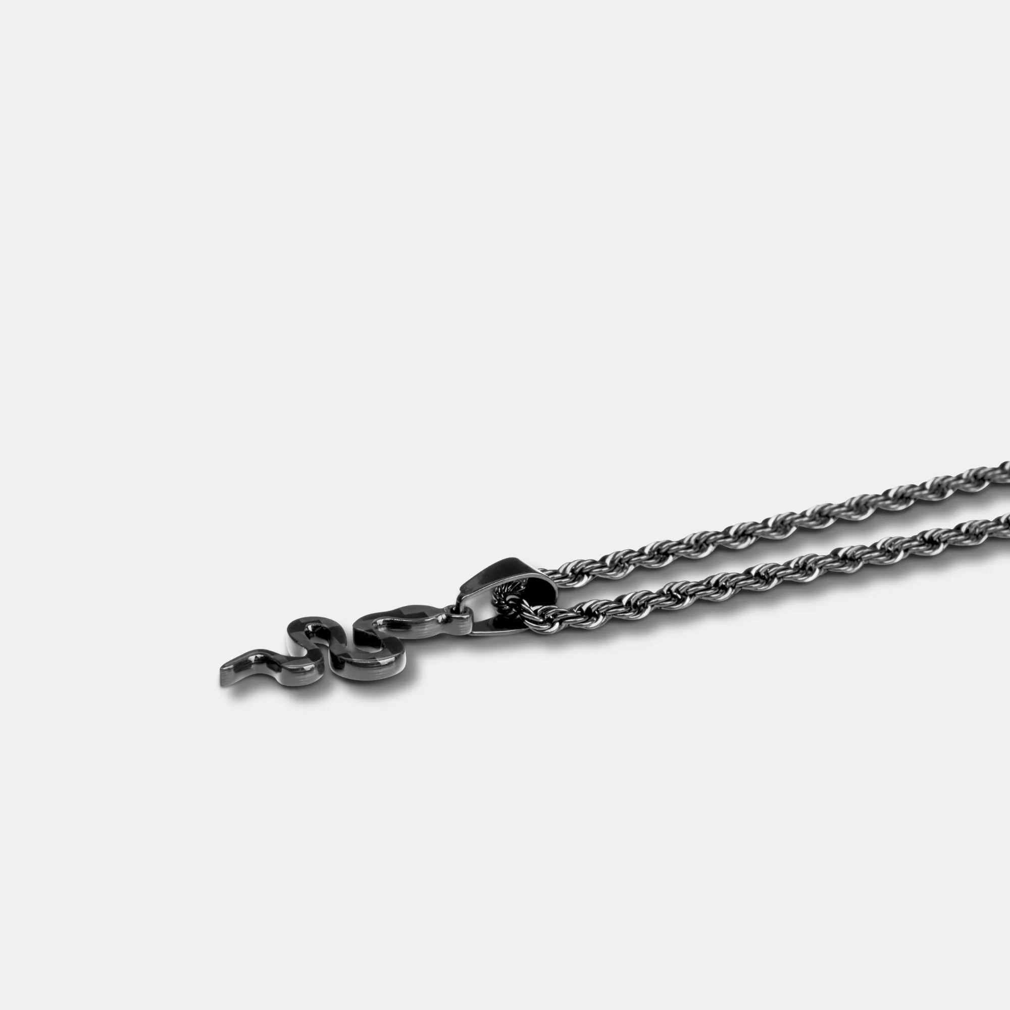Carbon Fiber Schlangen Halskette