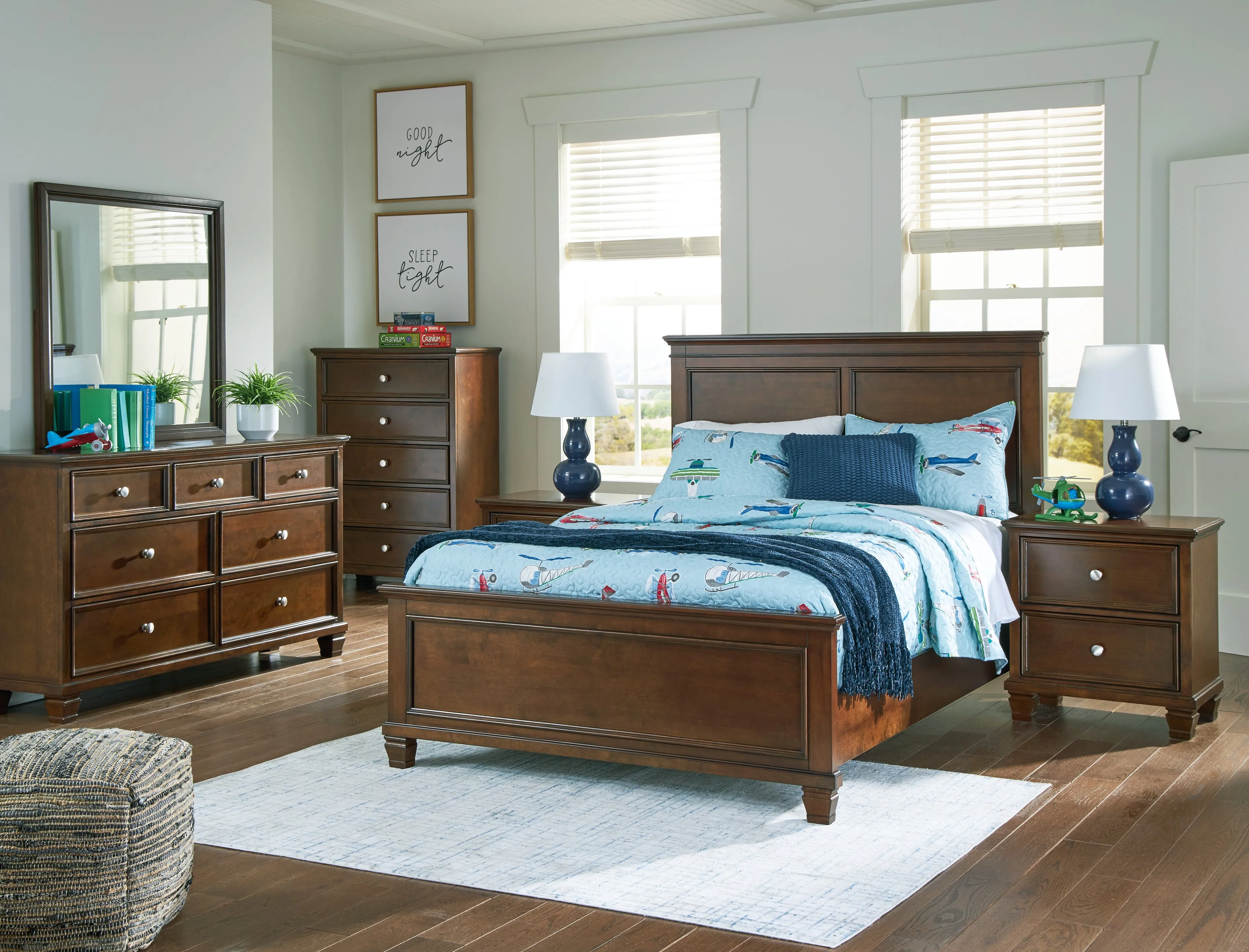 Danabrin Full Panel Bed with Mirrored Dresser and Nightstand in Brown
