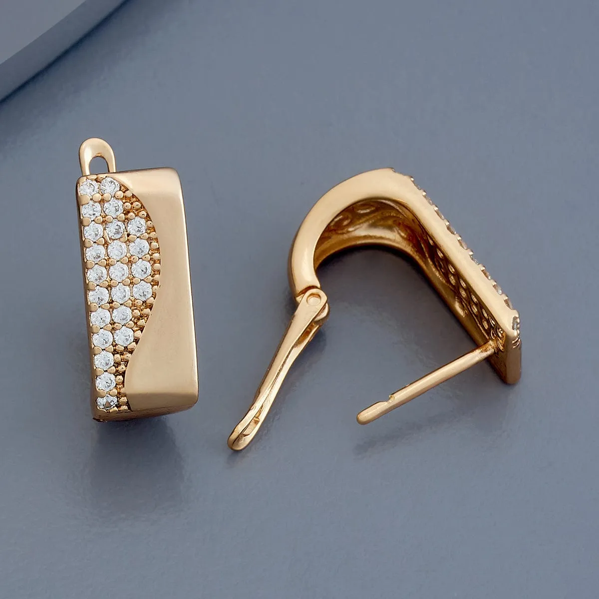 Trendy Earring 179650